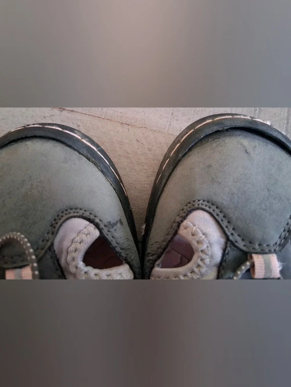 J Sport Women's Walking/Water Shoes Grey/Pink Cushioned River/Hiking Sz 9M